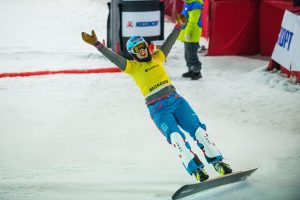 Patrizia Kummer jubelt über ihren Weltcupsieg in Moskau im Januar 2016.