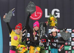 Podium des PGS Weltcup Rennens von Valmalenco mit Amelie Kober auf dem ersten, Patrizia Kummer auf dem zweiten und Julia Dujmovits auf dem Dritten Rang.